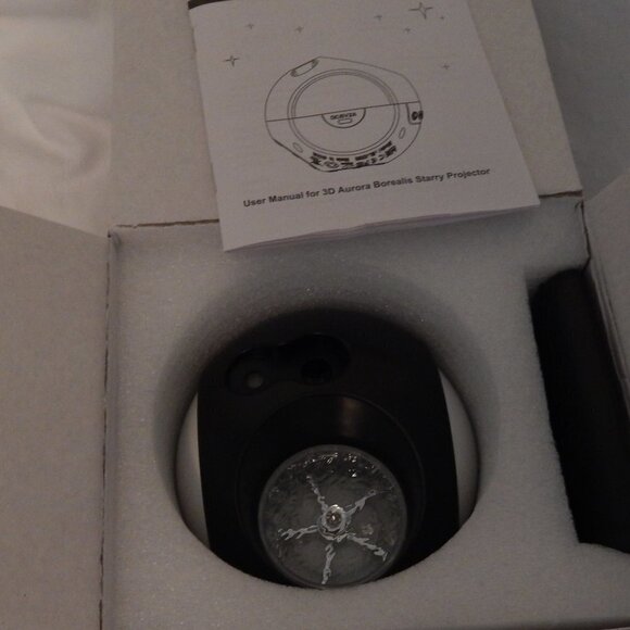 NIB 4 in 1 Galaxy Projector.. - Picture 4 of 4